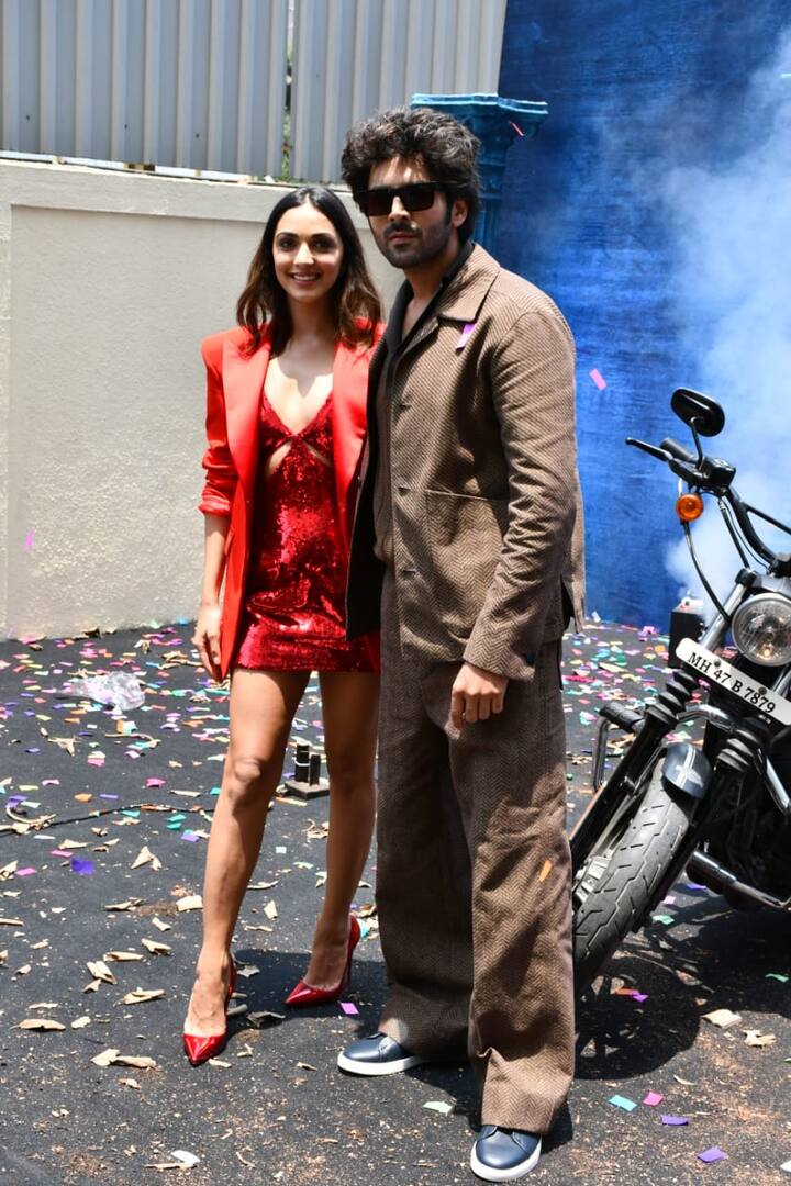 यह फिल्म अक्षय कुमार की 2007 की रिलीज भूल भुलैया 2 की बहुप्रतीक्षित अगली कड़ी है और इसमें तब्बू भी महत्वपूर्ण भूमिका में हैं.