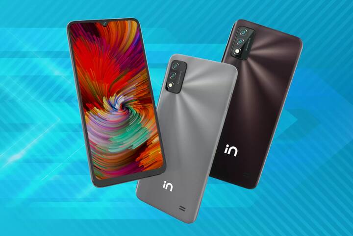 Micromax In 2C में डुअल रियर कैमरा सेटअप दिया गया है. रियर कैमरा के साथ इसमें एलईडी फ्लैश लाइट भी दी गई है. इसे 7499 रुपये के इंट्रोडक्टरी प्राइस पर लॉन्च किया गया है.