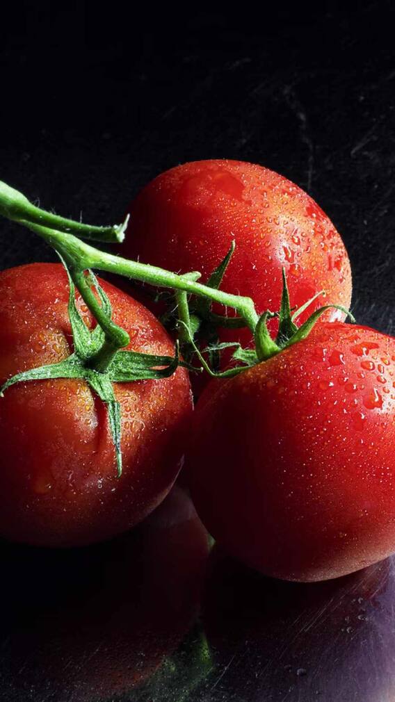 Kitchen Hacks: Some easy tips to make tomatoes last longer...
