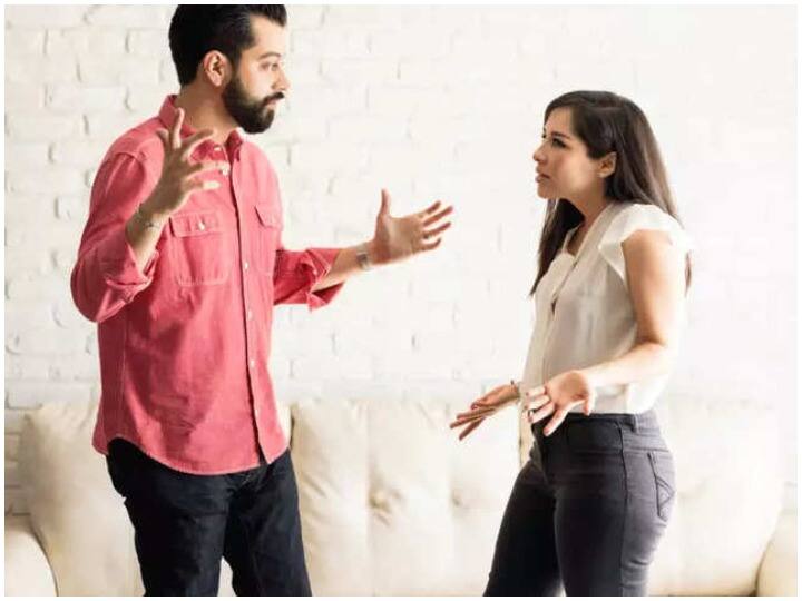 Relationship Tips: ब्रेकअप के बाद खुद को इन तरीकों से करें मोटीवेट, होगा अच्छा महसूस
