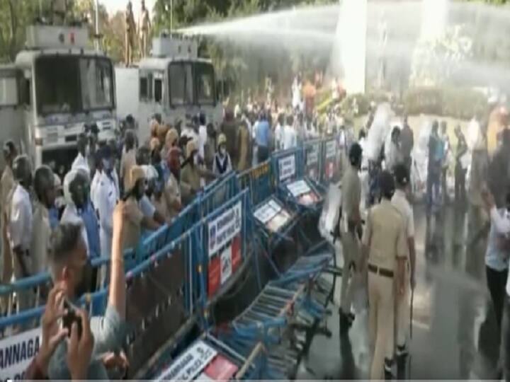 Bengal: Police Use Water Cannon To Disperse BJP Protest Rally Led By Tejasvi Surya | WATCH Bengal BJP Rally: बीजेपी ने ममता सरकार के खिलाफ निकाली रैली, बंगाल पुलिस ने चलाई वॉटर कैनन, लाठीचार्ज का आरोप