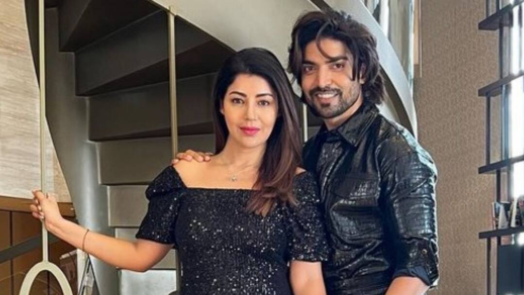 Gurmeet Debina: মেয়ে লিয়ানার সঙ্গে প্রথম নাচ, আদুরে ভিডিও পোস্ট করলেন গুরমিত Gurmeet Debina: Actor Gurmeet Chowdhury shares an adorable video of dancing with her daughter Liana Chowdhury on social media Gurmeet Debina: মেয়ে লিয়ানার সঙ্গে প্রথম নাচ, আদুরে ভিডিও পোস্ট করলেন গুরমিত