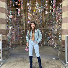 Photos: અનન્યા પાંડેએ શેર કર્યા હેપ્પી ફોટો, પોતાની ગર્લ ગેંગને મિસ કરી રહી છે અનન્યા