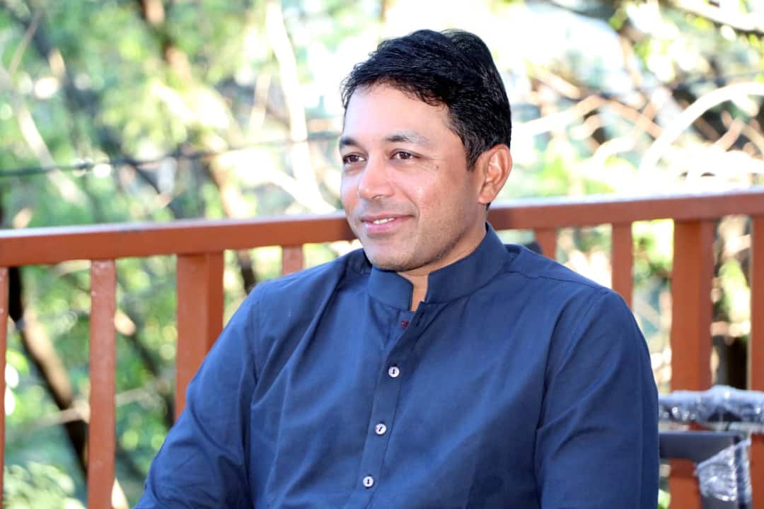 Mekapati Vikram Reddy : పథకాల డబ్బులు పన్నులుగా తిరిగి ఇచ్చేయండి - మేకపాటి వారసుడి సలహా ! Mekapati Vikram Reddy advised people not to get used to free schemes. Mekapati Vikram Reddy : పథకాల డబ్బులు పన్నులుగా తిరిగి ఇచ్చేయండి - మేకపాటి వారసుడి సలహా !