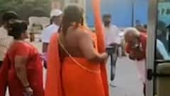 Ayodhya से Agra पहुंंचे जगदगुरू परमहंसाचार्य को ताजमहल देखने से रोका, अधिकारियों ने साधी चुप्पी