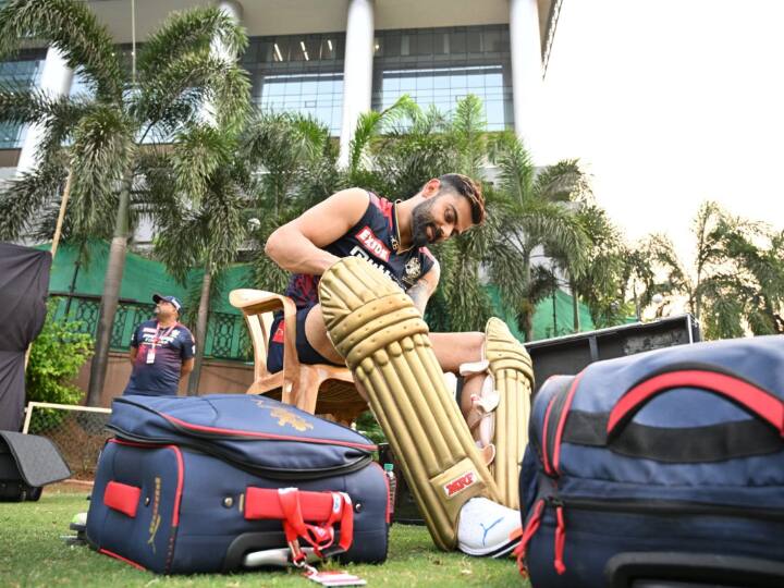 IPL 2022 RCB vs RR: Riyan Parag's Reply To 'What Advice Would You Give To Virat Kohli Now?' Question Goes Viral Riyan Parag's Reply To 'What Advice Would You Give To Virat Kohli Now?' Question Goes Viral