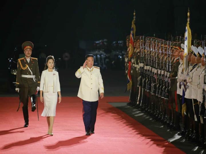 Kim Jong Un vows To Bolster North Korea’s Nuclear Capability at Military Parade North Korea Nuclear Weapons: రెచ్చగొట్టకు, నన్ను రెచ్చగొట్టకు- అణు బాంబులు రెడీగా ఉన్నాయ్‌: కిమ్