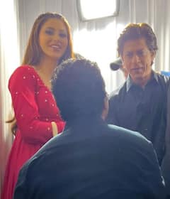 Urvashi Rautela: शाहरुख खान के साथ काम करने के लिए बेताब हैं उर्वशी रौतेला, फैंस बोले- कब तक करें इंतजार!