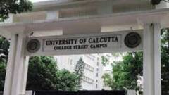 Calcutta University: নবীনবরণ অনুষ্ঠান ঘিরে তুলকালাম, পুলিশের সঙ্গে বচসা পড়ুয়াদের।Bangla News