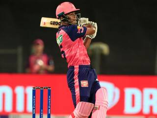 RCB vs RR: रियान पराग के नाम दर्ज हुआ शानदार रिकॉर्ड, आईपीएल में ऐसा करने वाले तीसरे खिलाड़ी