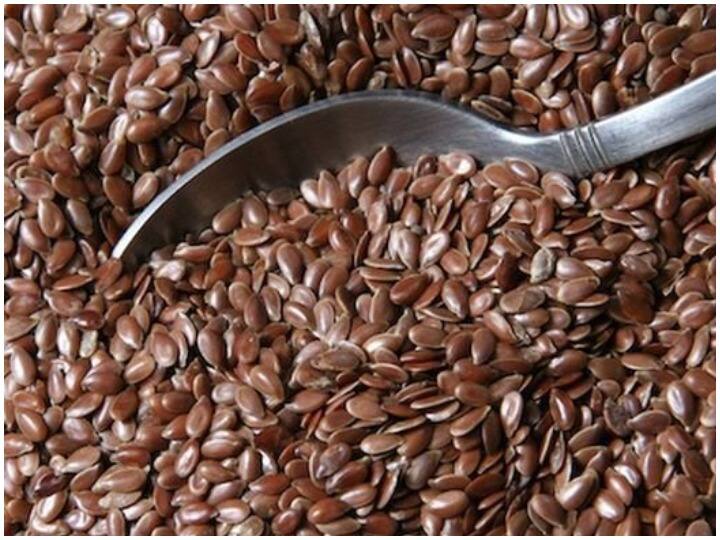 Weight Loss Tips: वजन कम करने के लिए करें दही और अलसी के बीज का सेवन, कुछ ही दिनों में दिखेगा फर्क