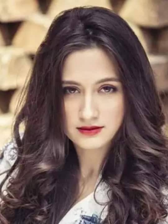 TV Stars Side Business: These TV stars earn crores while doing business along with acting.