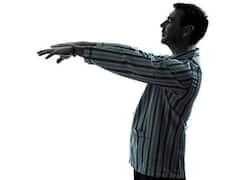 Sleep Walking: స్లీప్ వాకింగ్‌కు కారణాలివే, ఈ జాగ్రత్తలు తీసుకోకపోతే ప్రమాదం పొంచి ఉన్నట్టే