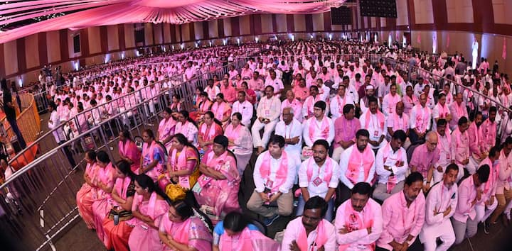 ఆఖరికి గుజరాత్లో కూడా భయంకరమైన కరెంటు కోతలు ఉన్నాయి. దేశంలో కరెంటు కోతలు లేని రాష్ట్రమే లేదు.