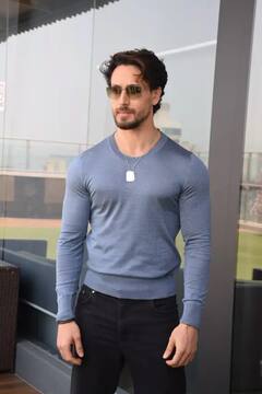 Heropanti 2: દમદાર છે ટાઈગર-તારાની જોડી, સ્ટાઈલિશ આઉટફિટ્સમાં હિરોપંતી 2નું પ્રમોશન કરતાં દેખાયા સ્ટાર્સ