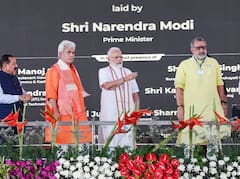 PM Modi के जम्मू-कश्मीर दौरे पर पाकिस्तान ने उठाए सवाल तो भारत ने दिया करारा जवाब, कहा- 'कोई हक नहीं है'