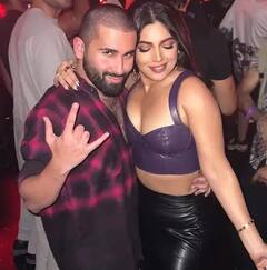 મિત્ર સાથે પાર્ટીમાં આ મૂડમાં જોવા મળી ભૂમિ પેડનેકર, જાન્હવી કપૂર - ન્યાસા પણ ગ્લેમરસ લૂકમાં જોવા મળી