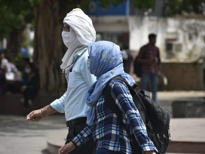 Latest Weather Update Today IMD Issues Warning Yellow Alert Delhi Heatwave In India For 5 Days Temperature To Rise IMD Issues Yellow Alert For Delhi, Predicts Heatwave In Several Regions For Next 5 Days