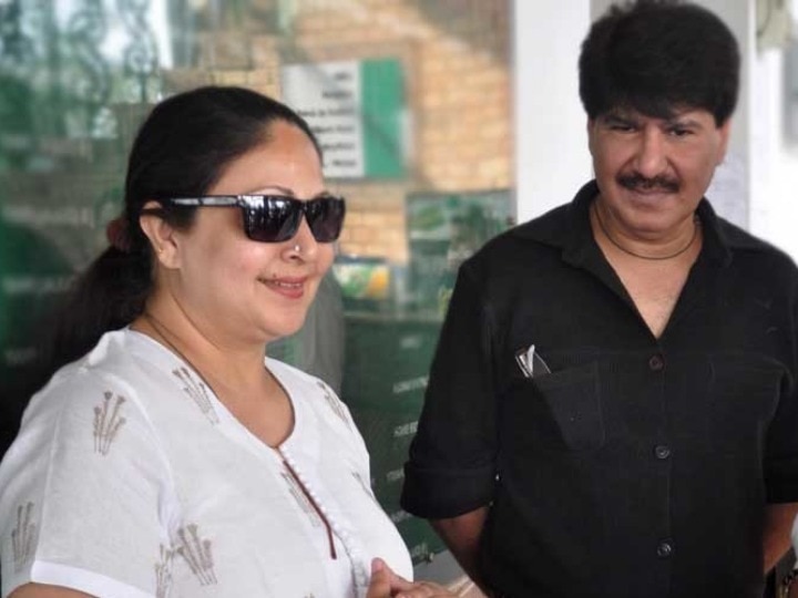 Rati Agnihotri: घरवालों की मर्जी के खिलाफ जाकर फिल्मों में आई थीं एक्ट्रेस, 19 साल की उम्र से शुरू कर दी थी मॉडलिंग!