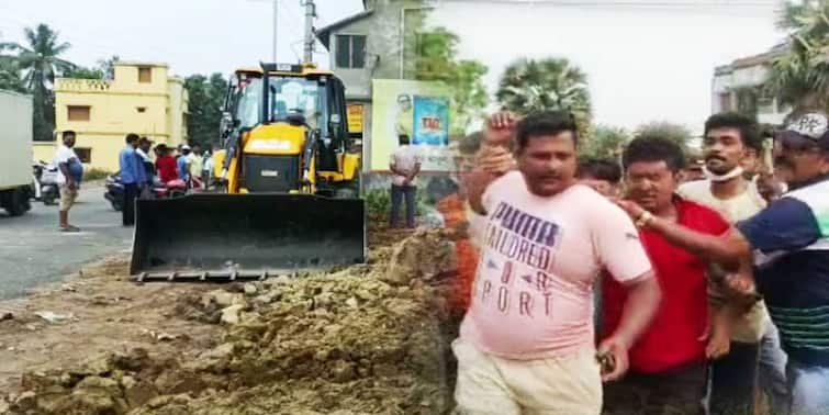 Birbhum: 7 including promoter arrested from Bolpur in charge of illegal pond filling Bolpur: বোলপুরে বেআইনিভাবে পুকুর ভরাটের অভিযোগ, গ্রেফতার প্রোমোটার সহ ৭