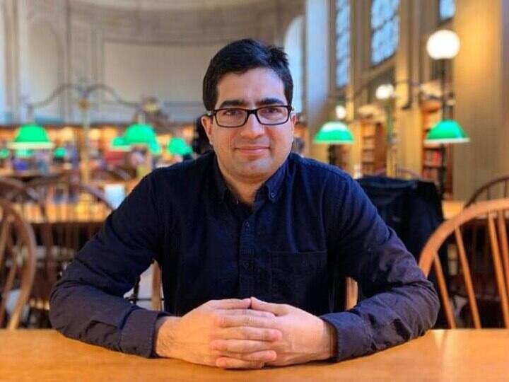 UPSC Topper Of Jammu Kashmir: पहले यूपीएससी टॉपर शाह फैसल दोबारा नौकरशाही में रखेंगे कदम, वापसी के दिए संकेत first upsc topper of jammu Kashmir shah faisal will in bureaucracy gives hint ann UPSC Topper Of Jammu Kashmir: पहले यूपीएससी टॉपर शाह फैसल दोबारा नौकरशाही में रखेंगे कदम, वापसी के दिए संकेत