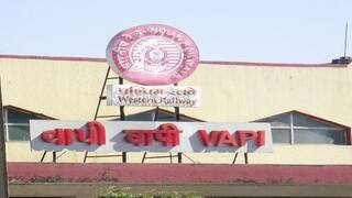 યુવકે શરીરના આ ભાગમાં સંતાડ્યું હતું 25 લાખનું સોનું, જાણીને તમે પણ ચોંકી જશો