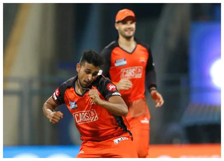 DC Vs SRH Umran Malik Has Bowled Fastest Delivery By An Indian Bowler In IPL History DC vs SRH: ઉમરાન મલિકે ફેંક્યો આઈપીએલના ઈતિહાસનો સૌથી ઝડપી બોલ, પોતાનો જ રેકોર્ડ તોડ્યો...