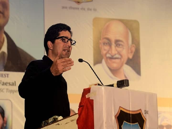 Shah Faesal Rejoins Govt Service, Says Life Has Given Him Another Chance Jammu Kashmir UPSC Topper J&K UPSC Topper Shah Faesal Rejoins Govt Service, Says Life Has Given Him Another Chance