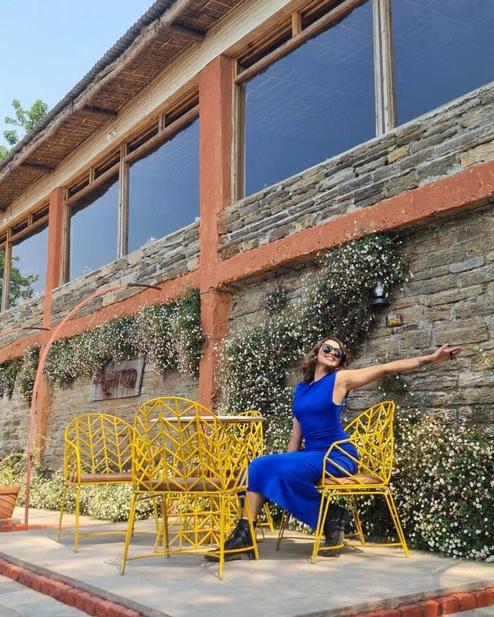 కానీ కొన్ని వారాలకే బయటకు వచ్చేసింది. (Photo Courtesy: Tejaswi Instagram)