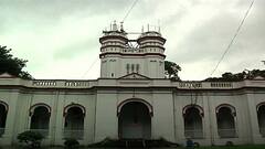 Weather Update: কলকাতায় বৃষ্টির সঙ্গে বইতে পারে ঝোড়ো হাওয়া | Bangla News