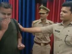 Gorakhpur News: पुलिस ने 90 मिनट में खोजा निकाला NRI राजकुमार का लैपटाप बैग, रुक जाती 50 हजार कर्मियों की सैलरी