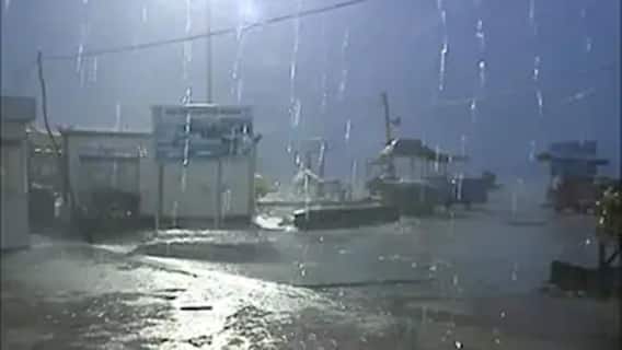 Birbhum: বীরভূমে স্বস্তি ! দুবরাজপুরে প্রবল ঝড়, সিউড়িতে বিক্ষিপ্ত বৃষ্টি | Bangla News