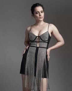 Kangana Ranaut Latest Photos: பாலிவுட்டின் ராட்சசி..கங்கனா ரனாவத்தின் லேட்டஸ்ட் கிளிக்ஸ்..!