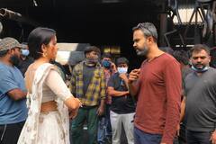 Srinidhi Shetty : KGF 2 படப்பிடிப்பு தளத்தில் இயக்குநருடன் ஸ்ரீநிதி... வெளியான சூப்பர் டூப்பர் புகைப்படங்கள்!