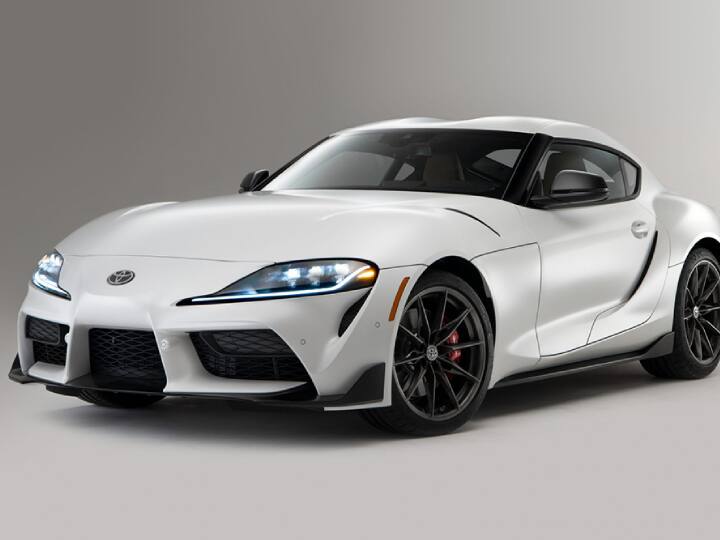 नई Toyota GR Supra मैन्युअल गियरबॉक्स के साथ हुई पेश, जानें खूबियां