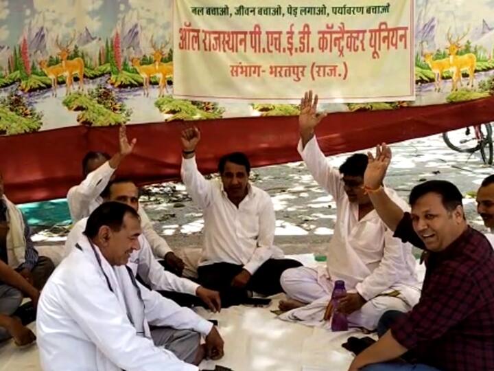 Bharatpur Rajasthan Dharna by All Rajasthan PHED Contractor Union water supply stopped ANN Bharatpur Water Crisis: भीषण गर्मी और बिजली संकट के बीच भरतपुर में आने वाली है बड़ी आफत, इस दिन से बंद होगी पानी की सप्लाई