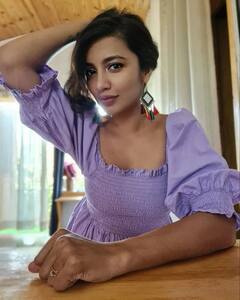 Tejaswi Madivada: బిగ్ బాస్ బ్యూటీ తేజస్వి సెల్ఫీ పోజులు