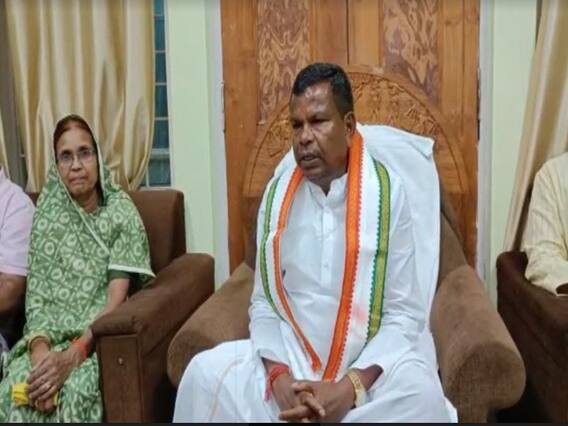 Chhattisgarh News: कवासी लखमा ने BJP के केंद्रीय मंत्रियों को लेकर दिया विवादित बयान, 'बरसाती मेंढक' बताया Chhattisgarh News: कवासी लखमा ने BJP के केंद्रीय मंत्रियों को लेकर दिया विवादित बयान, 'बरसाती मेंढक' बताया