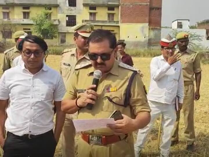 Mau News: बाहुबली नेता मुख्तार अंसारी के दो करीबियों पर प्रशासन की बड़ी कार्रवाई, चल-अचल संपत्ति कुर्क करने के आदेश Mau Administration action on Mukhtar Ansari gang, orders to attach all property ann Mau News: बाहुबली नेता मुख्तार अंसारी के दो करीबियों पर प्रशासन की बड़ी कार्रवाई, चल-अचल संपत्ति कुर्क करने के आदेश