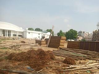 2 ஆண்டுகளுக்குப் பிறகு சித்திரை திருவிழா நடைபெற்றதைத் தொடர்ந்து தமுக்கம் மைதானத்தில் பணிகள் தீவிரம்.!