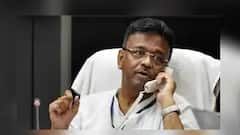Firhad Hakim: এক্তিয়ার বহির্ভূতভাবে কেউ গাড়িতে নীলবাতি-লাল বাতি লাগালে গাড়ি বাজেয়াপ্ত: ফিরহাদ