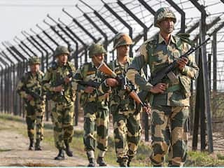 ​​BSF Recruitment 2022: सीमा सुरक्षा बल में निकली 300 से ज्यादा पदों पर भर्ती, यहां करें आवेदन