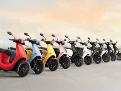 Govt Denies Asking EV Makers To Halt Electric Two Wheeler Launches Electric Two Wheeler Vehicles : புதிய எலக்ட்ரிக் ஸ்கூட்டர்கள் வெளியிட வேண்டாம் என்றோமா? செய்தியை மறுத்த மத்திய அரசு..