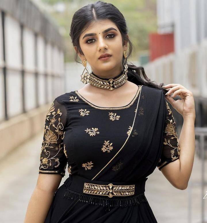 கூடக்குள்ள நான்தான் கொக்கரக்கோ நீதான்