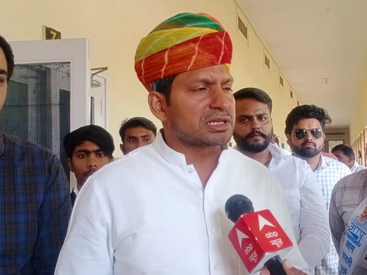 Jodhpur AAP MLA Vinay Mishra reached Jodhpur gave this big statement about Congress and BJP ANN Jodhpur News: जोधपुर पहुंचे आप के विधायक विनय मिश्रा, कांग्रेस और बीजेपी को लेकर दिया ये बड़ा बयान