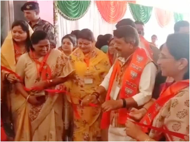 MP News: बीजेपी की महिला नेताओं ने मांगी सत्ता में भागादारी, मध्य प्रदेश के विधानसभा चुनाव में 230 में से आधे टिकट मांगे