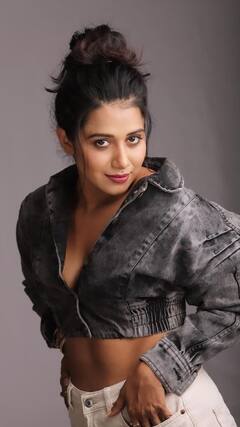 Shilpa Manjunath pics: கண்ணம்மா உன்ன மனசில் நினைக்கிறேன்...ஷில்பாவின் சூப்பர் ஸ்டில்ஸ்..!