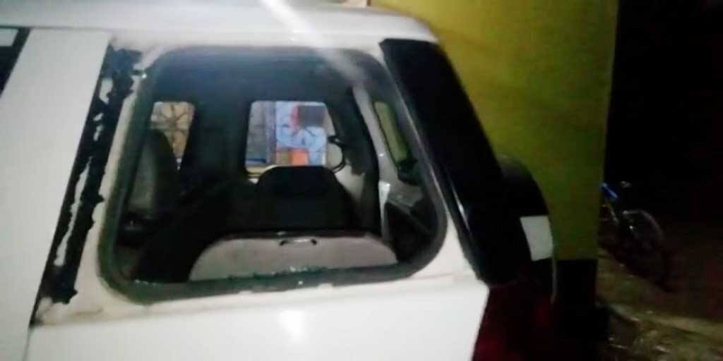 Jhargram Gopalpur Elephant rampages through locality Jhargram News: দলছুট হয়ে রাতভর লোকালয়ে তাণ্ডব, হাতির 'বেয়াদপি' রুখতে তৎপর বন দফতর