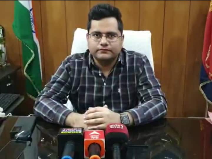 Saharanpur Uttar Pradesh Police action on former MLC businessman Haji Iqbal land will attached ANN Saharanpur: खनन कारोबारी हाजी इकबाल पर कसता जा रहा पुलिस का शिकंजा, 600 बीघा जमीन होगी कुर्क