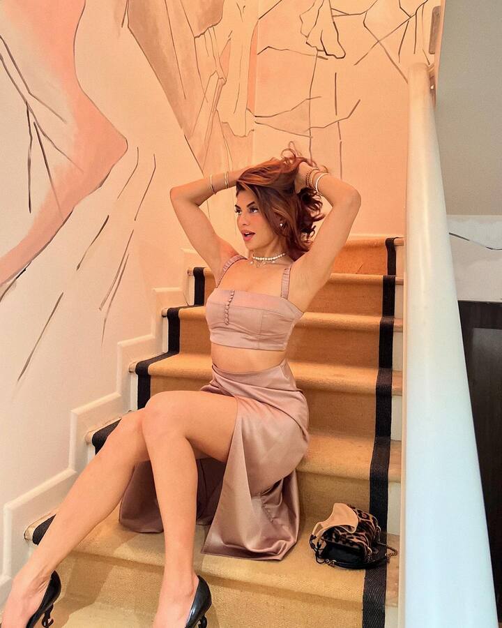 गेल्या वर्षी अतिरिक्त सत्र न्यायाधीश प्रवीण सिंह यांच्यासमोर दाखल करण्यात आलेल्या आरोपपत्रात दावा करण्यात आला होता की,